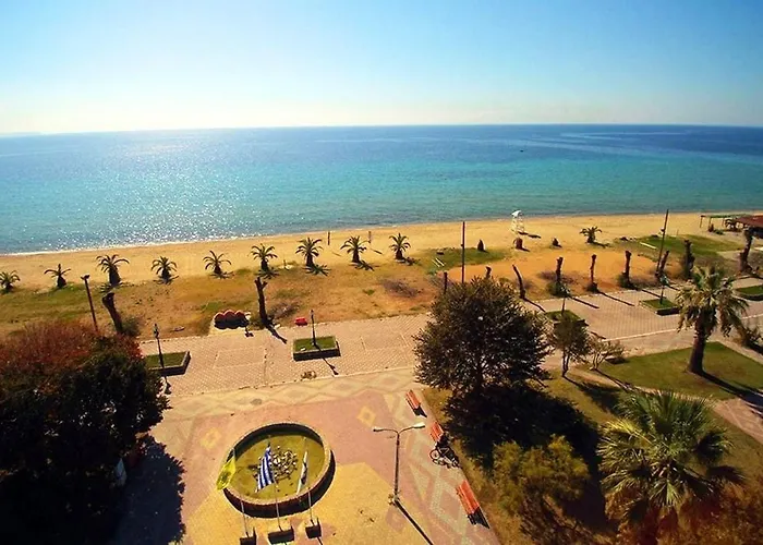 Cozy Apartment, 50 Metre Close To The Nea Moudania