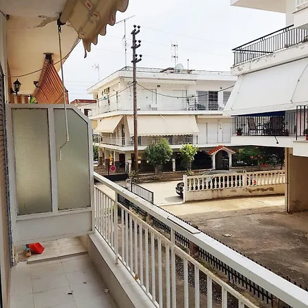 Cozy Apartment, 50 Metre Close To The
